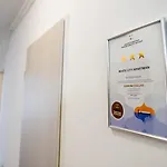 White Apartman- With Free Garage Nyíregyháza