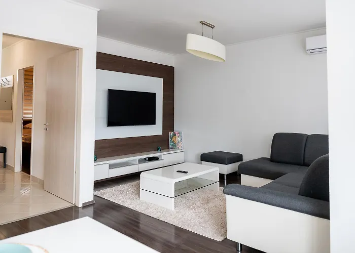 White Apartman- With Free Garage Nyíregyháza